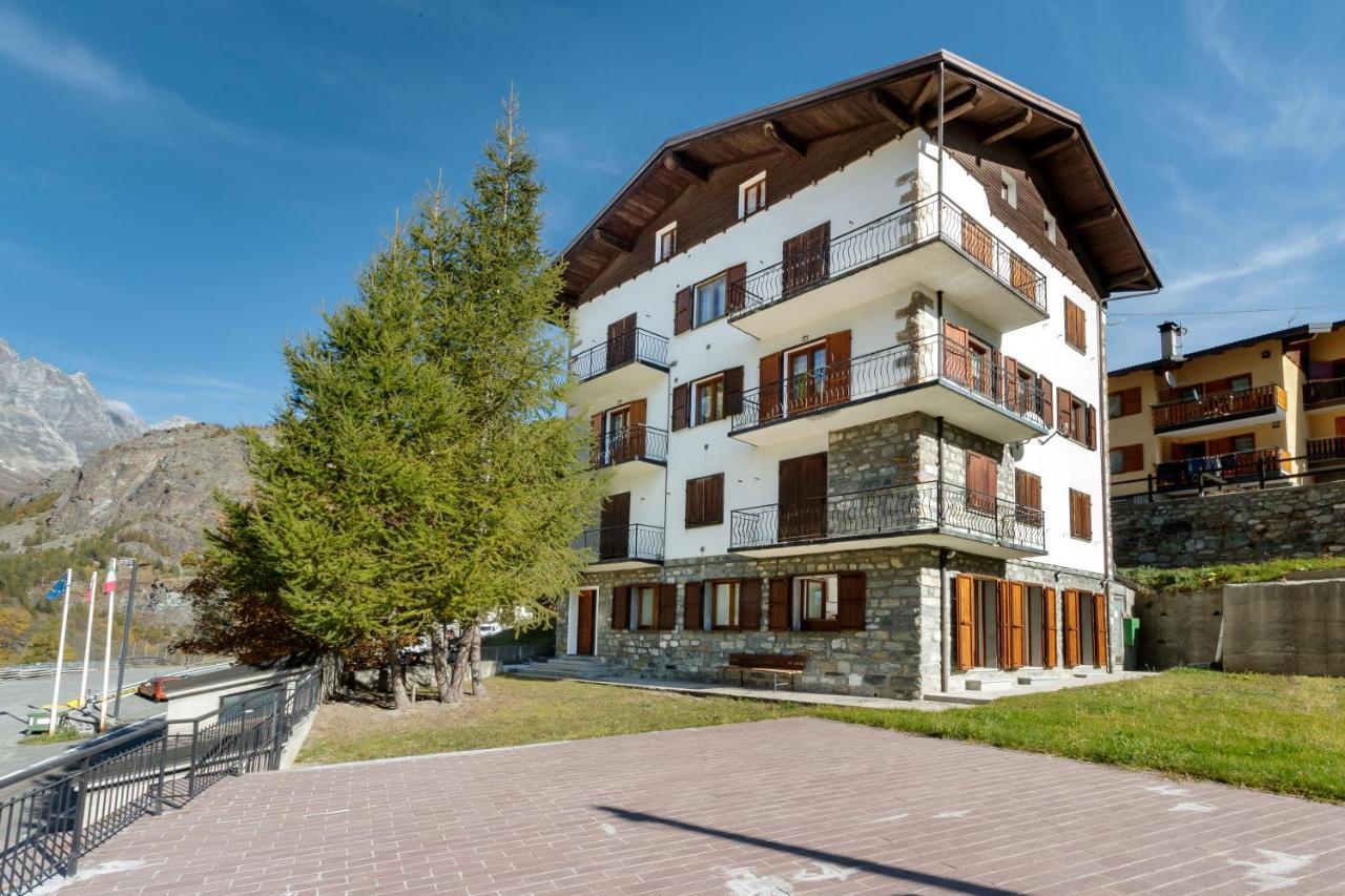 Hellochalet - Maison Rue De La Neige - Family Ski Holiday Walking Distance Skirun And Gondola Valtournenche Exterior foto