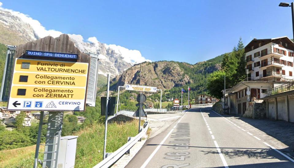 Hellochalet - Maison Rue De La Neige - Family Ski Holiday Walking Distance Skirun And Gondola Valtournenche Exterior foto